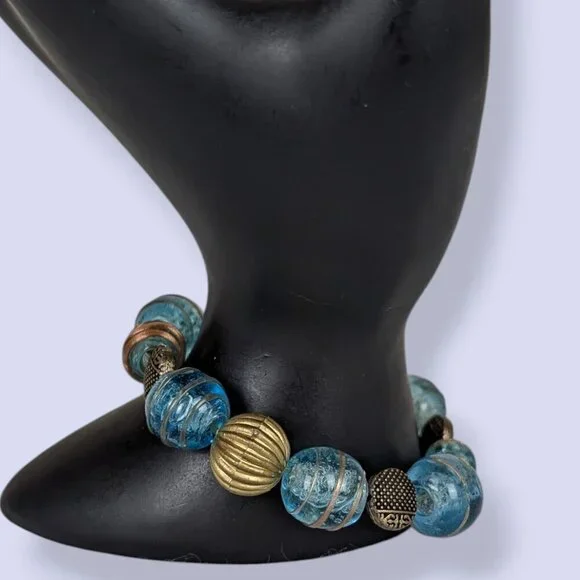 (2/$20) Swirling Blue Glass Stretch Bracelet - Picture 3 of 5